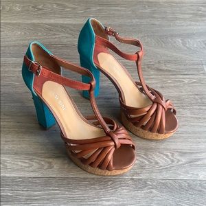 Gianni Bini Lori T-Strap - Brown & Teal - Size 7.5